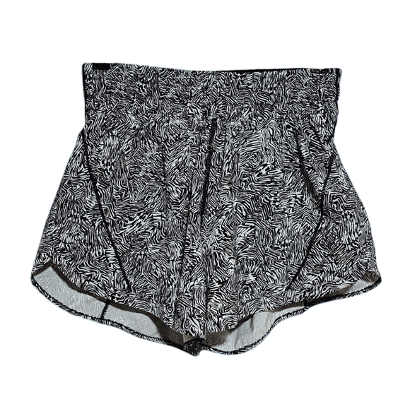 lululemon athletica Pants - lululemon Track That Mid-Rise Short Offbeat Alpine White/Black Size 6